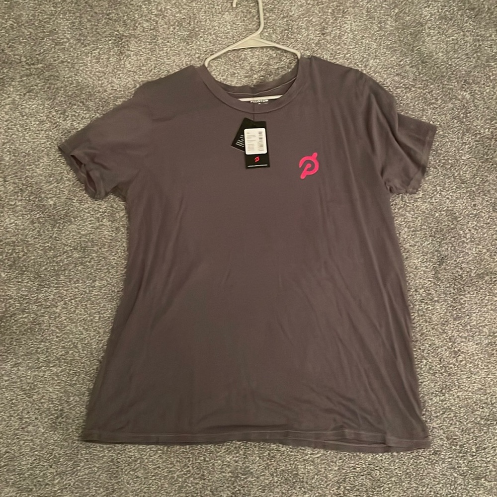 NWT Peloton T-shirt women’s XL